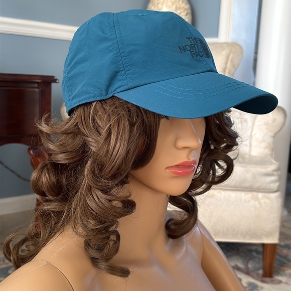 Brand New The North Face Adjustable Baseball Cap Horizon Hat Blue Coral Sporty - Picture 9 of 16